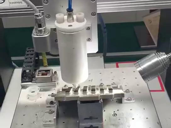 TYPE C 24P防水母座点胶